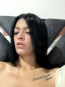 LiaCollings online show from September 13, 2025, 11:32 am