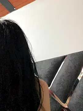 LiaCollings online show from September 21, 2025, 2:55 pm