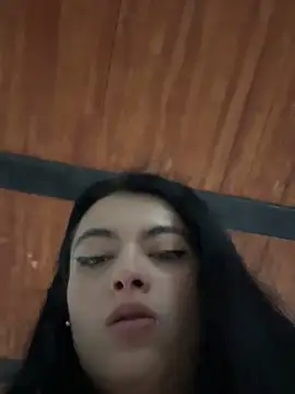 LiaCollings online show from October 21, 2025, 11:31 am