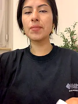 mrskarmaa online show from September 12, 2025, 3:28 am