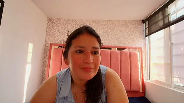 Barbara fox   online show from March 29, 2026, 12:07 pm