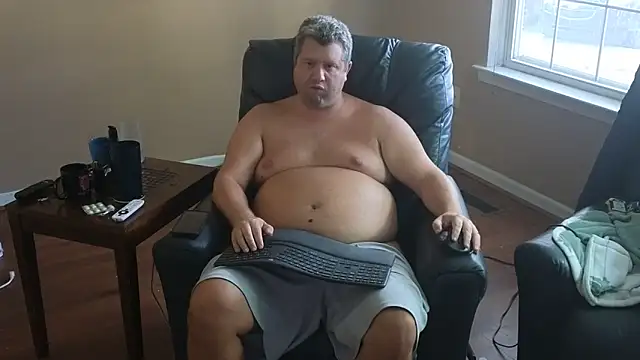 Single White Male online show from September 14, 2025, 9:26 pm