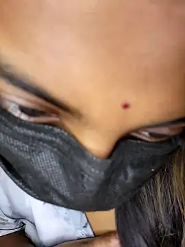 Hot-Sexy-Riya online show from October 16, 2025, 6:38 pm