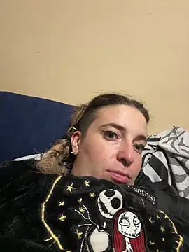 Snapshot of MariaGiovannaAA chatting on November 26, 2025, 1:38 am MariaGiovannaAA online show from November 26, 2025, 1:38 am