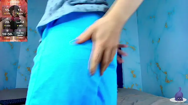 TaylerWhite online show from November 3, 2025, 12:53 pm