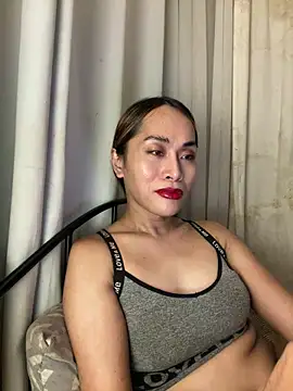 RomanticPearlTS online show from March 8, 2026, 1:33 am