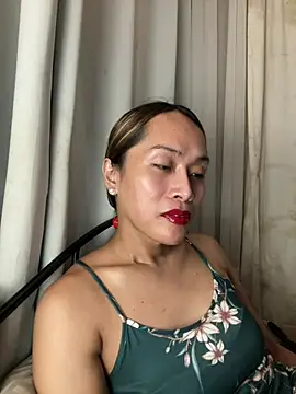 RomanticPearlTS online show from March 13, 2026, 11:59 am