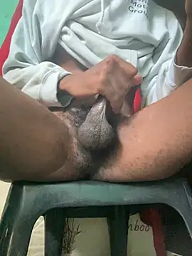 Snapshot of Eyebrows12 chatting on March 23, 2026, 10:48 am Eyebrows12 online show from March 23, 2026, 10:48 am