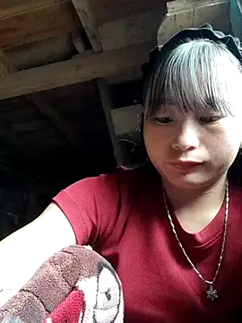 Sunyinn online show from October 20, 2025, 2:46 am