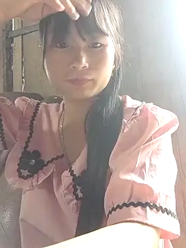 Sunyinn online show from September 14, 2025, 2:23 am