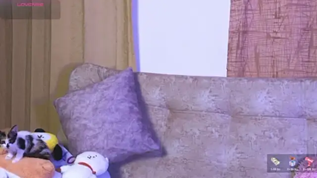 Megumiyang online show from November 3, 2025, 7:35 am