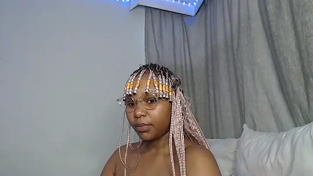 DarrkDeeva68 online show from December 2, 2025, 3:25 pm