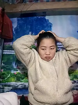 PhamPhung online show from February 6, 2026, 2:07 am