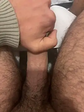 Snapshot of c2c3finm chatting on November 26, 2025, 5:24 pm c2c3finm online show from November 26, 2025, 5:24 pm