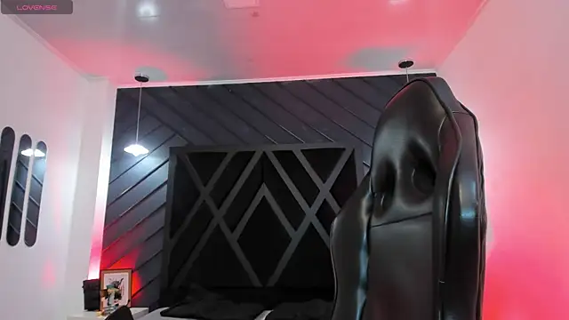 marco garciia  online show from January 7, 2026, 11:21 pm