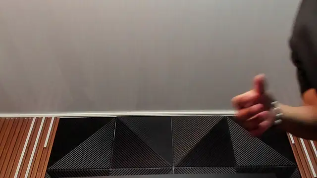 marco garciia  online show from October 24, 2025, 11:15 pm