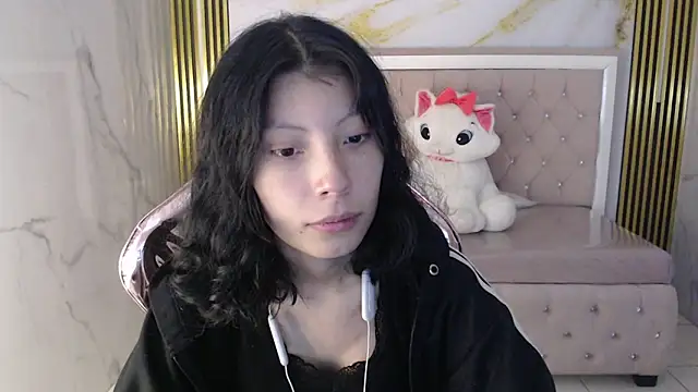 verana s online show from November 19, 2025, 8:31 pm