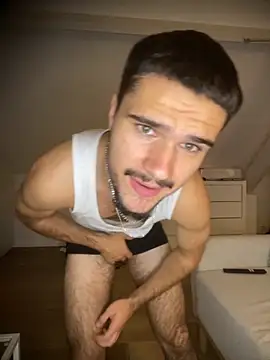 los freaky online show from September 20, 2025, 8:36 pm