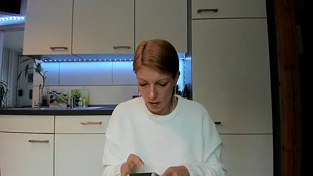 Axunamun online show from December 18, 2025, 8:30 am