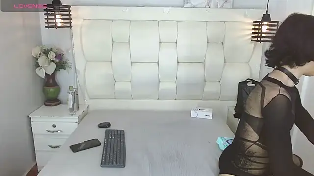 Snapshot of Atley_Dolly chatting on November 6, 2025, 8:57 pm Atley Dolly online show from November 6, 2025, 8:57 pm