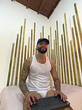 yorbymaxx online show from May 9, 2026, 2:31 pm