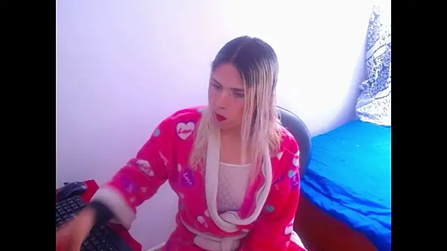 Snapshot of mystica_25 chatting on October 3, 2025, 3:13 pm mystica 25 online show from October 3, 2025, 3:13 pm