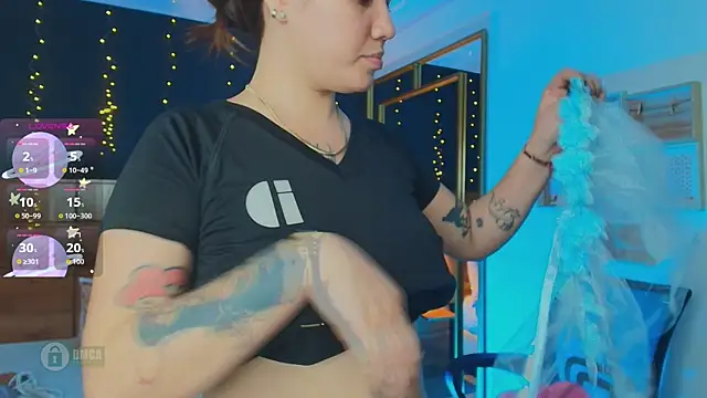 Snapshot of hanna_kimura chatting on October 21, 2025, 7:35 pm hanna kimura online show from October 21, 2025, 7:35 pm