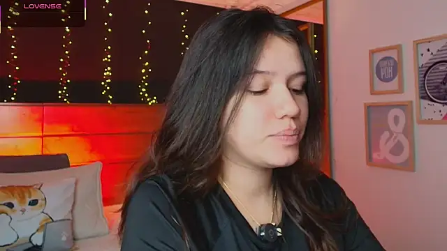 Snapshot of hanna_kimura chatting on November 29, 2025, 3:06 am hanna kimura online show from November 29, 2025, 3:06 am