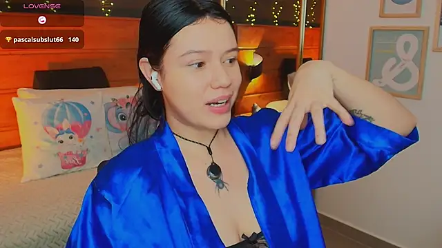 Snapshot of hanna_kimura chatting on February 7, 2026, 10:40 pm hanna kimura online show from February 7, 2026, 10:40 pm