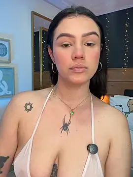 Snapshot of hanna_kimura chatting on March 3, 2026, 8:05 pm hanna kimura online show from March 3, 2026, 8:05 pm