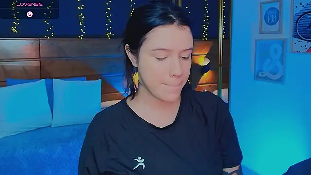 Snapshot of hanna_kimura chatting on February 11, 2026, 7:25 pm hanna kimura online show from February 11, 2026, 7:25 pm