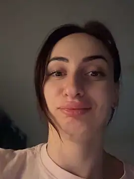 AuraPure online show from December 4, 2025, 5:39 am