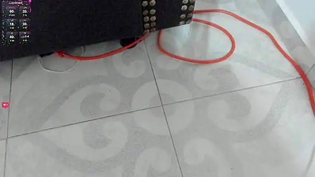 Snapshot of yasmin_rahal chatting on February 14, 2026, 1:39 am yasmin rahal online show from February 14, 2026, 1:39 am