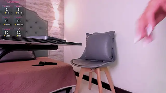 Snapshot of Maia_520 chatting on September 16, 2025, 6:09 pm Maia 520 online show from September 16, 2025, 6:09 pm