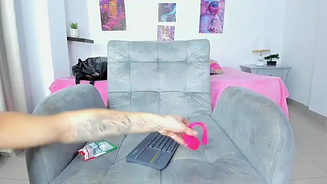 Snapshot of saori_022 chatting on October 2, 2025, 3:10 am saori 022 online show from October 2, 2025, 3:10 am