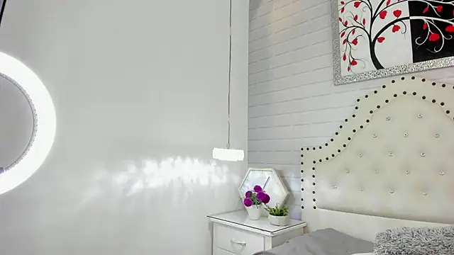 Snapshot of MeyBaldini chatting on November 7, 2025, 1:15 pm MeyBaldini online show from November 7, 2025, 1:15 pm