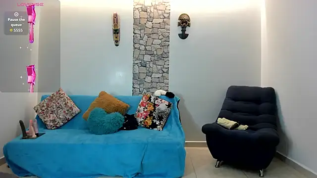 PIINK 2025 online show from November 19, 2025, 3:23 pm