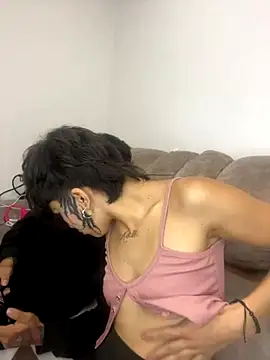 Snapshot of DayanaDG chatting on October 11, 2025, 12:22 am DayanaDG online show from October 11, 2025, 12:22 am