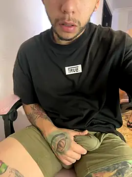 Snapshot of DayanaDG chatting on September 20, 2025, 1:10 am DayanaDG online show from September 20, 2025, 1:10 am