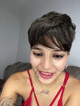 Snapshot of DayanaDG chatting on October 14, 2025, 11:14 pm DayanaDG online show from October 14, 2025, 11:14 pm