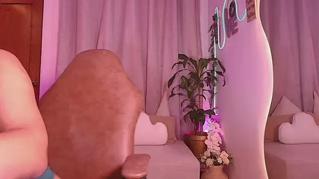 megansan  online show from March 16, 2026, 3:48 pm