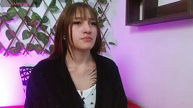 Snapshot of nicollegp chatting on November 21, 2025, 9:36 pm nicollegp online show from November 21, 2025, 9:36 pm