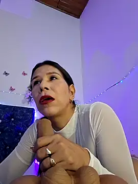 Snapshot of biianca_1 chatting on May 29, 2026, 6:14 pm biianca 1 online show from May 29, 2026, 6:14 pm
