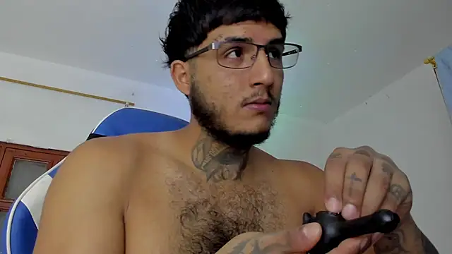 Snapshot of Lord_Luciferhot_Dirty666 chatting on November 15, 2025, 11:42 pm Lord Luciferhot Dirty666 online show from November 15, 2025, 11:42 pm