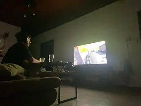 Snapshot of nazz01 chatting on February 21, 2026, 6:04 am nazz01 online show from February 21, 2026, 6:04 am