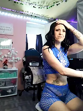 Snapshot of Purple2StayThnxx chatting on January 10, 2026, 3:29 pm Purple2StayThnxx online show from January 10, 2026, 3:29 pm