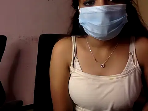 Snapshot of SexyShady chatting on August 8, 2026, 7:48 am SexyShady online show from August 8, 2026, 7:48 am
