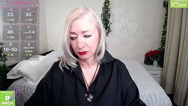 Snapshot of hunters_woman chatting on April 6, 2026, 7:26 pm hunters woman online show from April 6, 2026, 7:26 pm