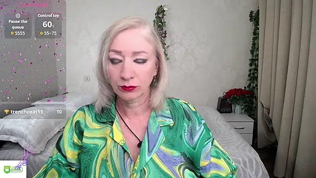 Snapshot of hunters_woman chatting on May 17, 2026, 8:53 pm hunters woman online show from May 17, 2026, 8:53 pm