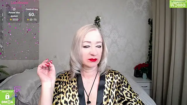Snapshot of hunters_woman chatting on March 31, 2026, 5:26 pm hunters woman online show from March 31, 2026, 5:26 pm